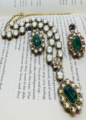 JN Handicraft Ladies Sparkling & Stylish Green Stone and Kundan Alloy Jewellery Sets 2