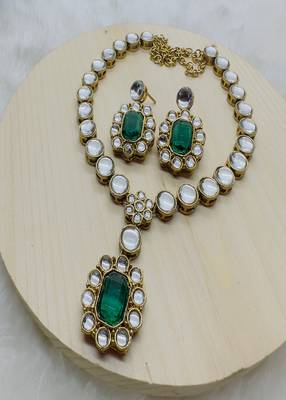 JN Handicraft Ladies Sparkling & Stylish Green Stone and Kundan Alloy Jewellery Sets 5
