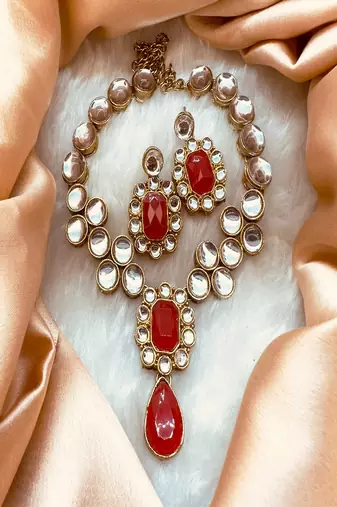 JN Handicraft Ladies Sparkling & Stylish Red Stone and Kundan Alloy Jewellery Sets