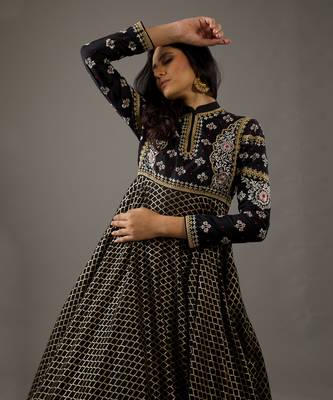 Black Embroidered anarkali set 2