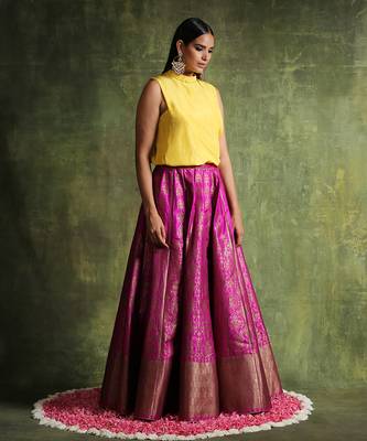 Hot Pink Handloom Pure Katan Silk Banarasi Skirt Set 2
