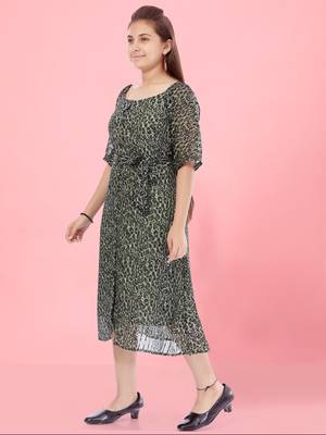 Aarika girls green colour georgette middi 3