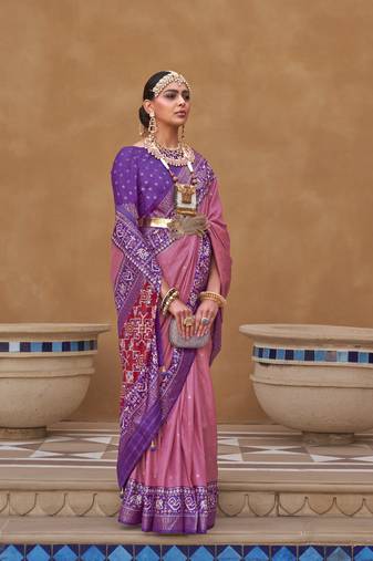 Onion silk blend Blend Saree With Unstitched Blouse Piece