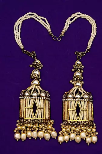 partywear earrings in beads and kundan