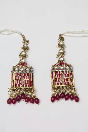 partywear earrings in beads and kundan