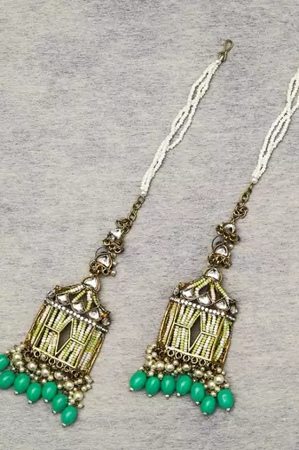 partywear earrings in beads and kundan