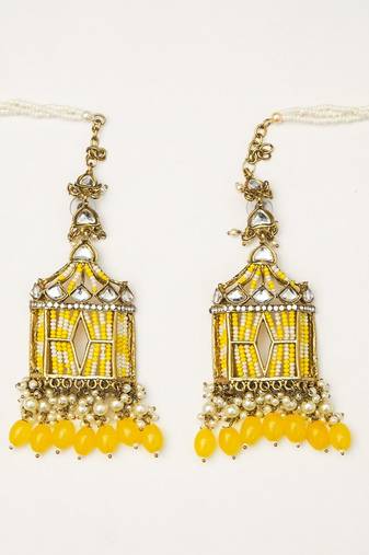 partywear earrings in beads and kundan