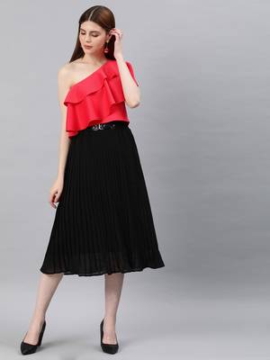 Red zurik layered crop top 4