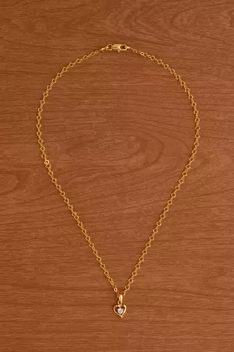 Golden short designer chain18" with heart shape pendant one gram gold