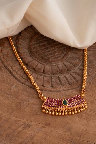   box chain medium length 24" with ruby pendant one gram gold
