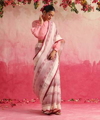 Off white manzar saree set 1
