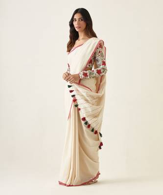 Off white handcrafted mercerized cotton saree set 2
