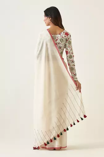 Off white handcrafted mercerized cotton saree set