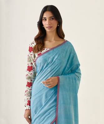 Pastel blue handcrafted mercerized cotton saree set 3