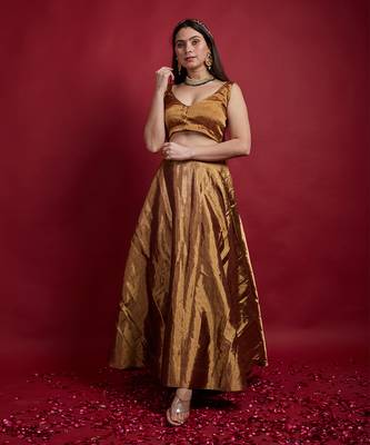 Gold Zari Lehanga Set 1