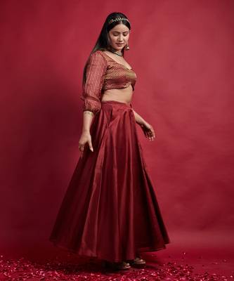 Maroon & Gold Chanderi Handloom Lehanga Set 4