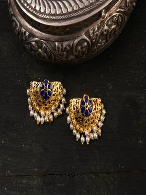 Maharani necklace with marigold studs 1