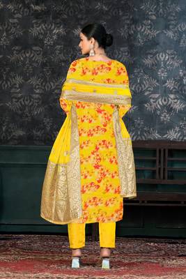Yellow Colour Ethnic Festive Wear Salwaar Kameez For Girlish Looks 2