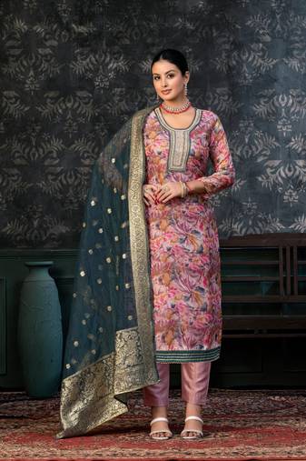 Glamorous Pink Colour Santoon Salwaar Kameez For Festive Looks