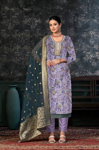 Glamorous Lavender Colour Santoon Salwaar Kameez For Festive Looks