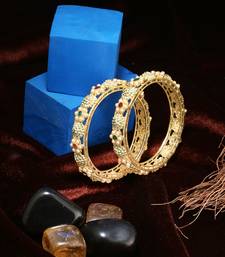 Women set of 2 gold plated green handcrafted flower bangles