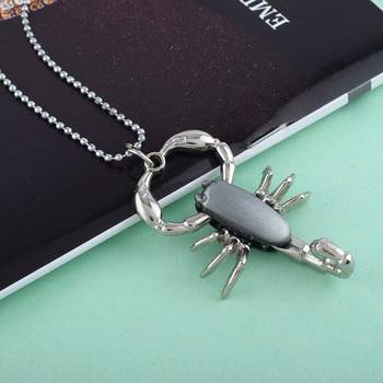 brass dual colour scorpion bicchu design fashion pendant with chain for men women boys 5