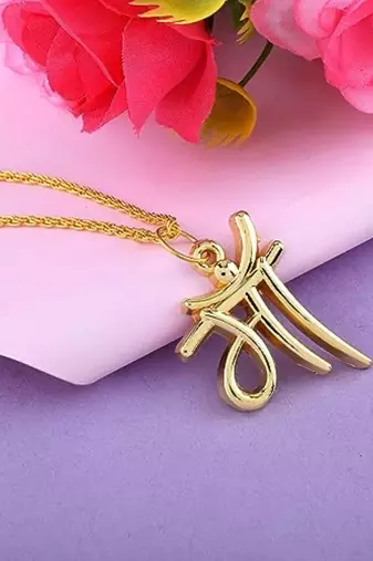 brass goldplated maa pendant withn chain fashion jewellery for men and women