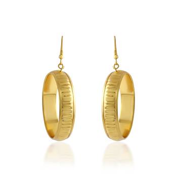 Goldplated alloy hoop fashion earrings for women 1