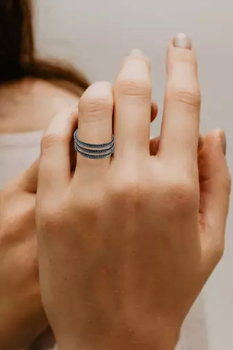 Brass black silverplated spiral fashion finger ring for men and women