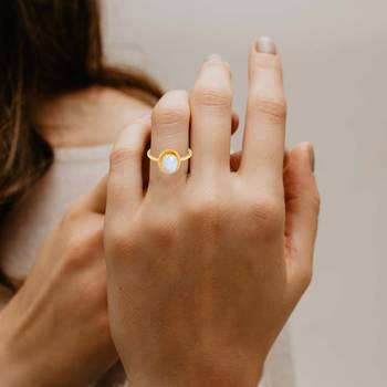 Brass goldplated moonstone fashion finger ring for women 4