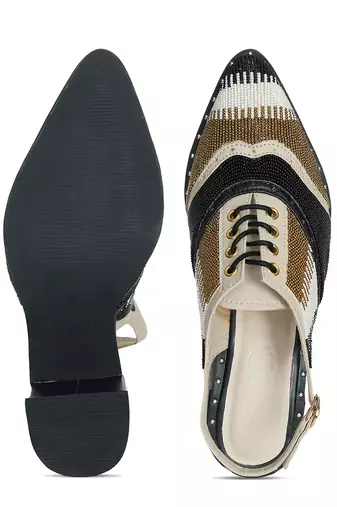 Embroidery Multi Khole Pointed Heels