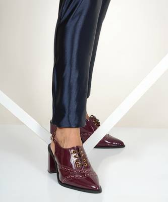 Solid Maroon Kylie Pointed Heels 5