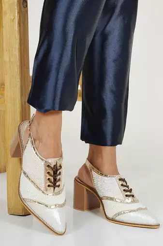 Embroidery White Kendball Pointed Heels