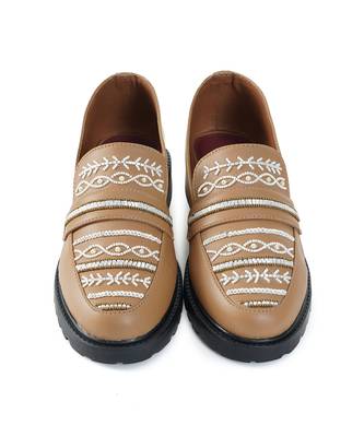 Embroidery Nude True Loafer 2