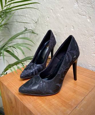 Bat Orchid (Black Pumps Cocktail Shoes High Stilettos ) 1