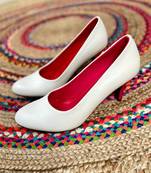 Emma (White Pumps, Red Insole)