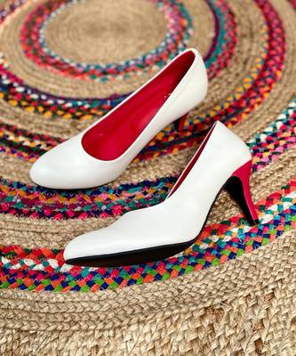 Emma (White Pumps, Red Insole) 2
