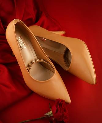 Love Notes ( Beige Pumps With Changeable Bands ) 3