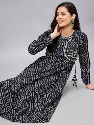 Winered women black bandhej flared angrakha kurta 2