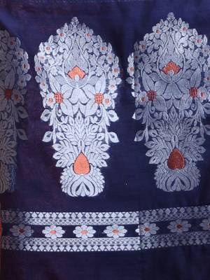 Maroon Cotton Blend Handwoven Saree With Flower Motifs 5