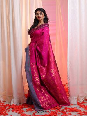 Fuchsia Cotton Blend Handwoven Saree With  Floral Designs 2