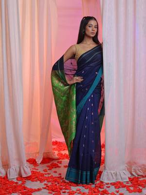 Navy Blue Cotton Blend Handwoven Saree With  Floral Designs 1