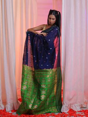 Navy Blue Cotton Blend Handwoven Saree With  Floral Designs 2