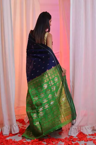 Navy Blue Cotton Blend Handwoven Saree With  Floral Designs