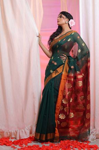 Bottle Green Cotton Blend Handwoven Saree With Floral Texture Design