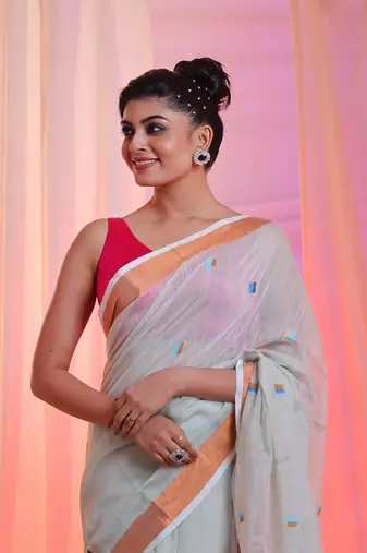 Ecru Cotton Blend Handwoven Saree With Zari Border