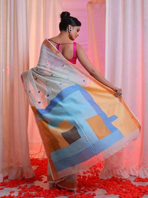 Ecru Cotton Blend Handwoven Saree With Zari Border 4