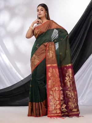Emerald Green Cotton Blend Handwoven Saree With Foliage Border 1
