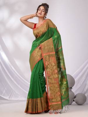 Green Cotton Blend Handwoven Saree With Foliage Border 2