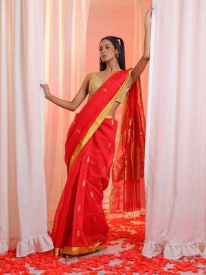 Red Cotton Blend Handwoven Saree With Floral Pallu 1